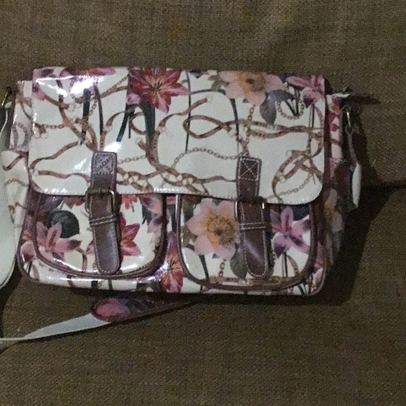 Lydc London shoulder bag brand new weather proof  sregistered in England - Picture 1 of 4
